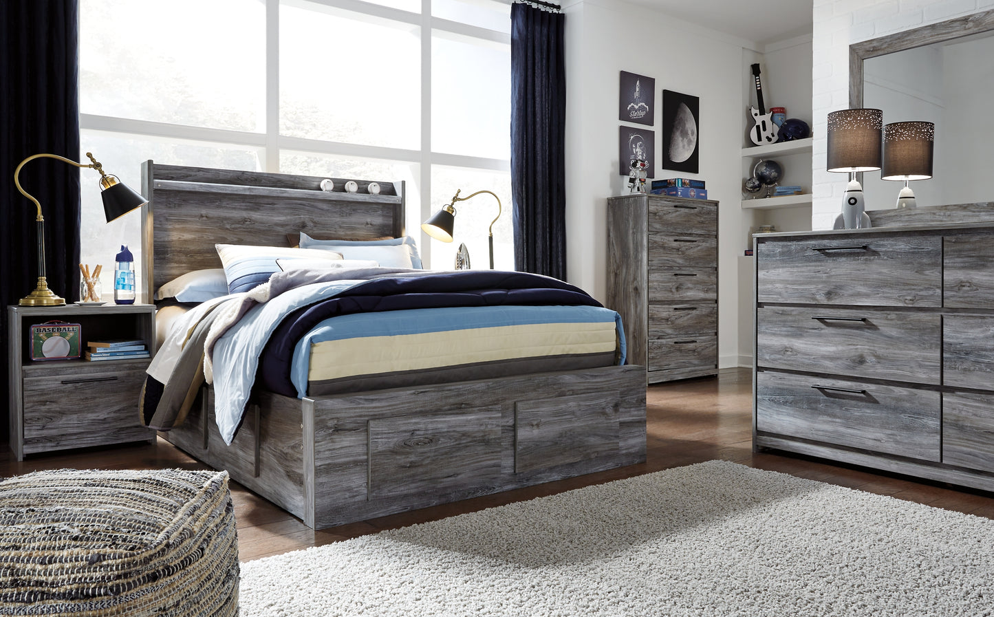 Baystorm  Panel Bed With 4 Storage Drawers