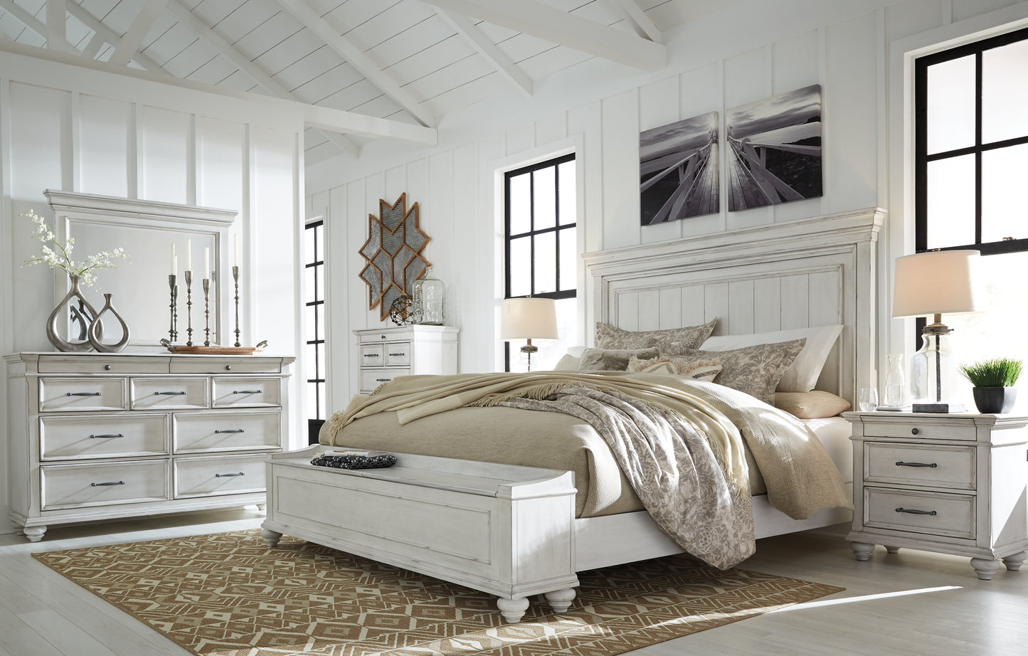 Kanwyn  Panel Bed