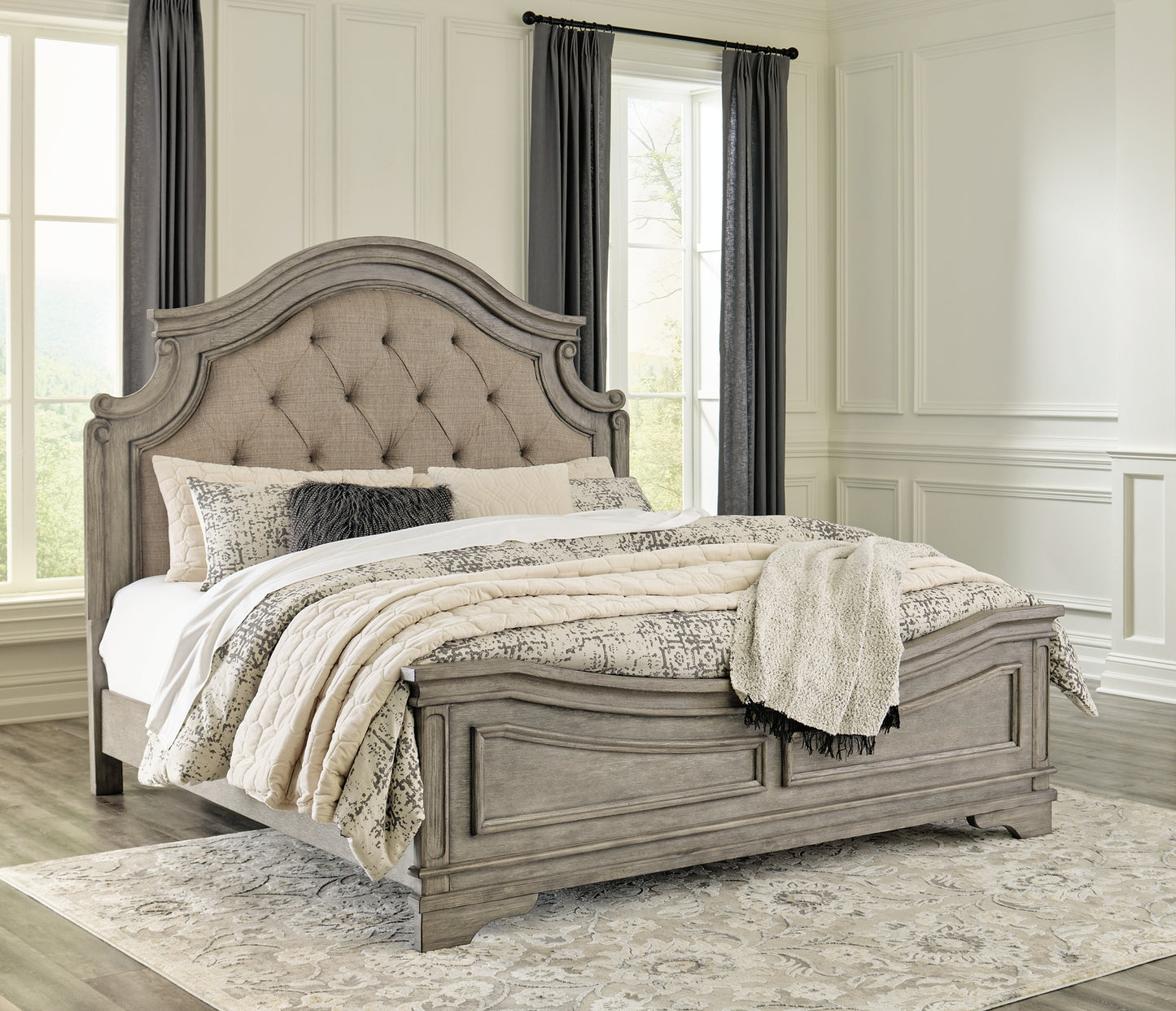 Lodenbay California King Panel Bed with Mirrored Dresser, Chest and Nightstand