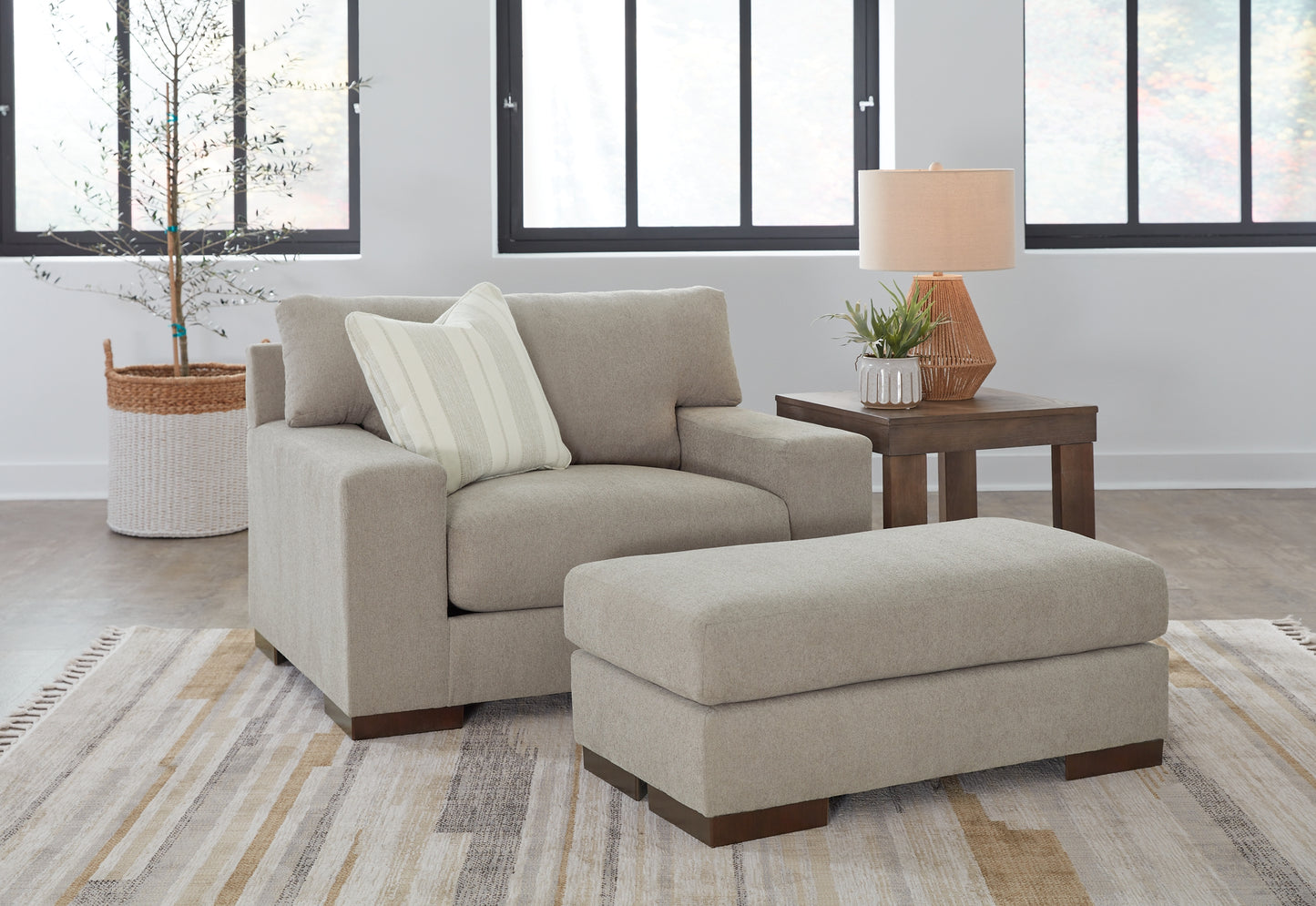 Maggie Sofa, Loveseat, Chair and Ottoman