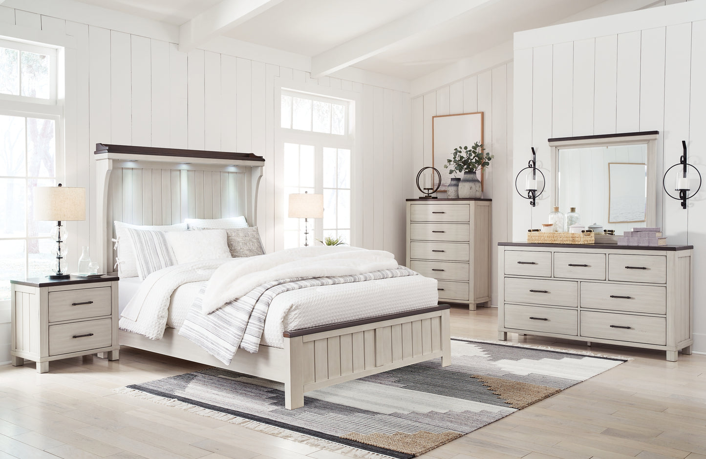 Darborn Queen Panel Bed with Mirrored Dresser, Chest and Nightstand